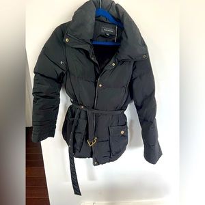 Jones New York Winter Jacket - size L - no holes - zipper works - warm